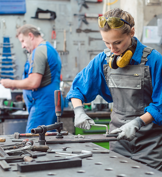 Manufacturing Staff