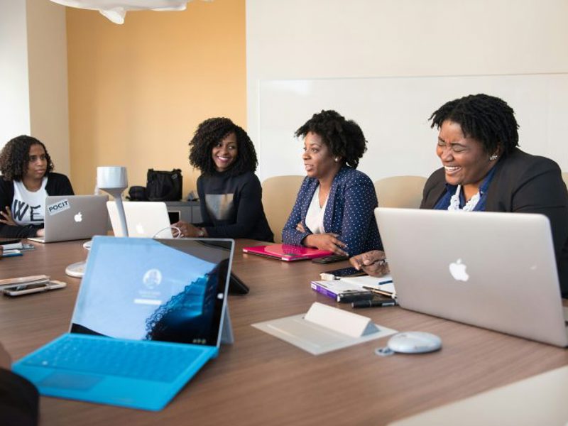 Bridging Cultures: Empowering Independent Work in Australian Workplaces